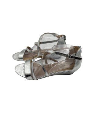 Life Stride 10W Silver Metallic Strappy Cushioned Footbed, Open-Toe Back Zipper